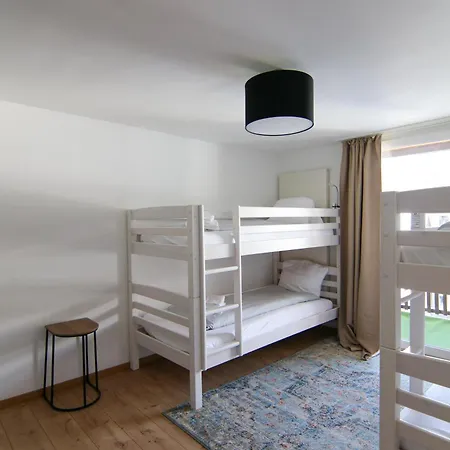 Hermann 3 By Apartamento